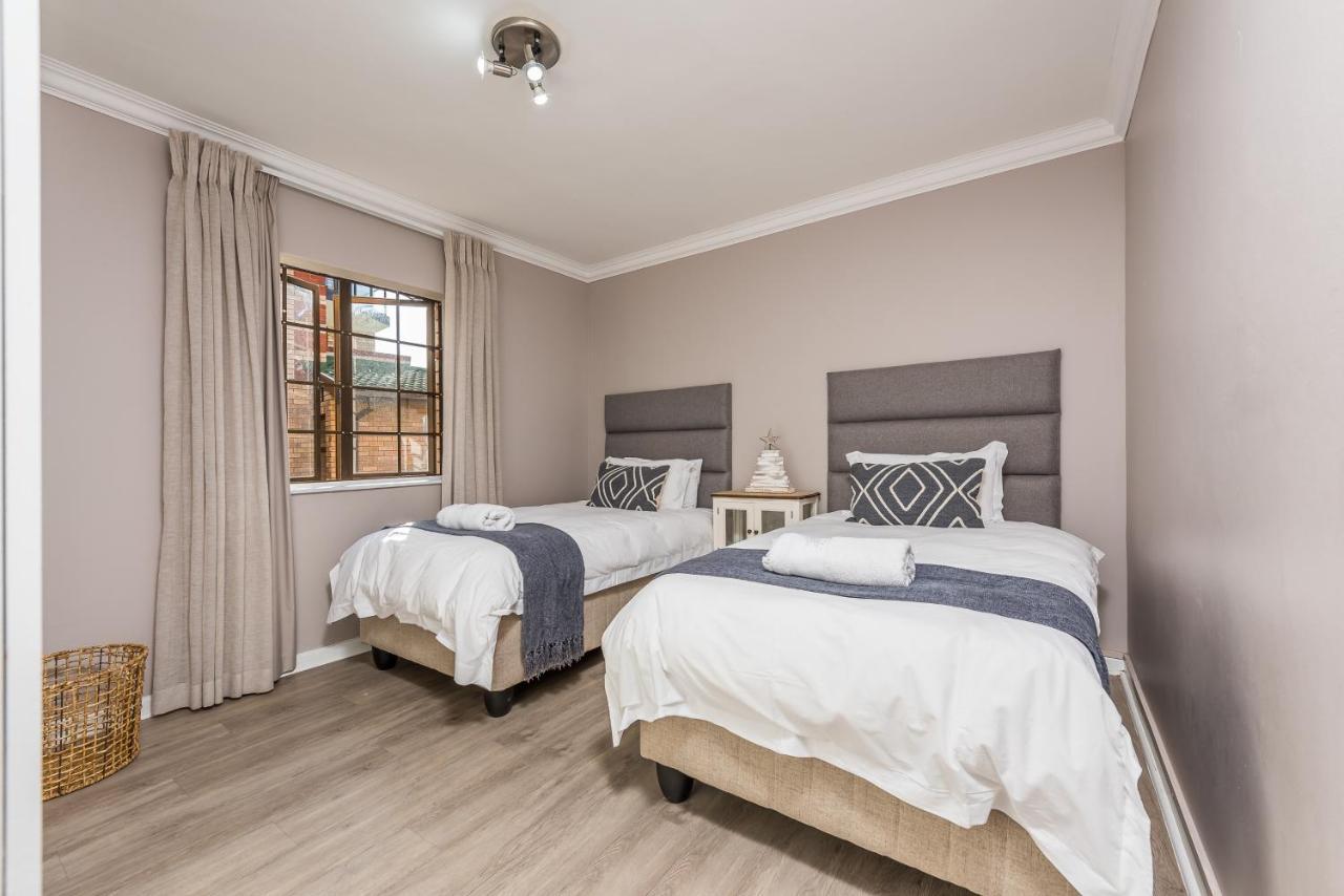 Beacon Wharf , George Hay 1 Holiday Accommodation موسيلباي المظهر الخارجي الصورة